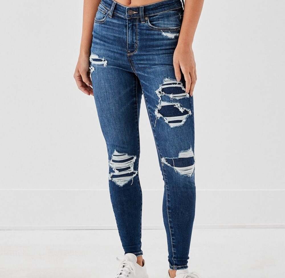 American Eagle Next Level Patched High-Waisted Jegging in Dark Wash